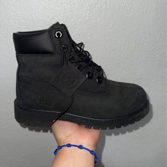 Timberland Women's Black Boots - Picture 1 of 3